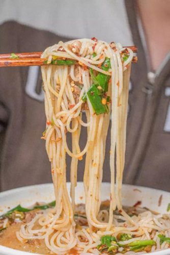 昆明美食餐馆排名前十(民国时期昆明餐馆图片)插图9