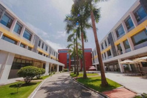 排名前十的人国际学校(经济学排名前十的学校)插图20