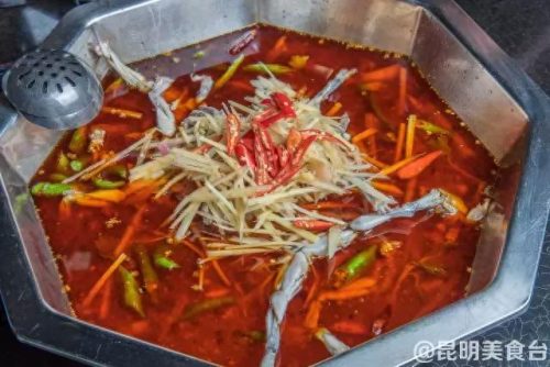 昆明美食餐馆排名前十(民国时期昆明餐馆图片)插图31