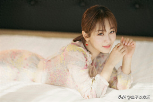 十大网络女星排行榜图片(欧美亚裔十大女星)插图6