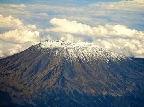 世界险峻山脉排名前十(世界十大山脉排行榜)插图9