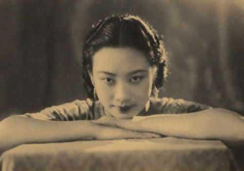 盘点十大历史美女排行榜(漂亮美女讲历史)插图3