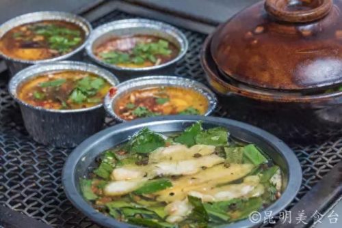 昆明美食餐馆排名前十(民国时期昆明餐馆图片)插图91