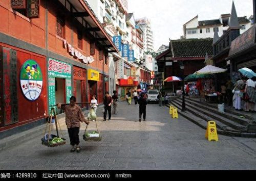 遵义十大步行街排行榜(遵义最繁华一条街)插图