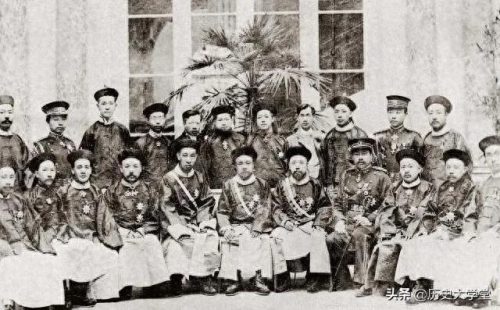 大清国防大臣排名前十(大清大臣叼烟)插图11