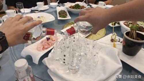 深圳白酒销售排名前十(千元白酒销售前十名)插图1