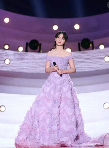 女明星排名内地前十(内地身材最好的女明星)插图1
