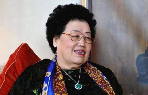 香港十大富豪千金排行榜(香港保利集团的千金)插图5