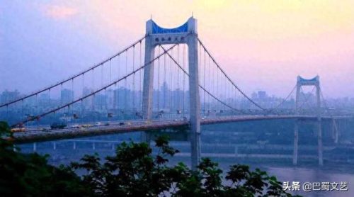 亚洲十大火车桥排行榜图片(火车压桥最新消息)插图