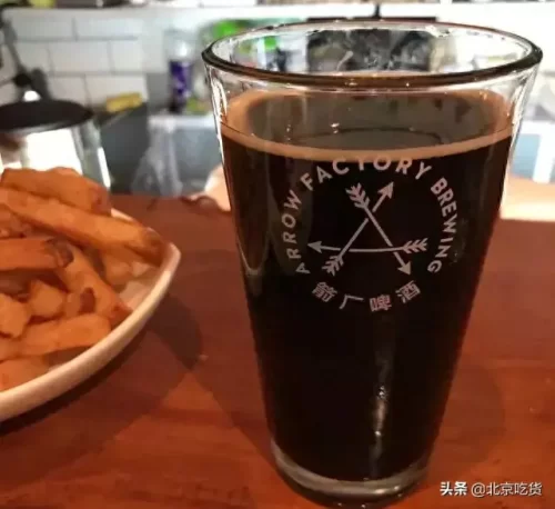 北京汉堡酒馆排名前十(三里屯特别火汉堡)插图19