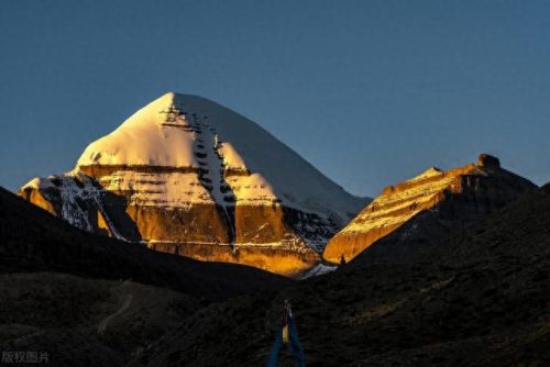 世界上十大山峰排行榜(世界八大山峰)插图5