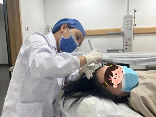 南昌脱发科室排名前十(南昌治脱发最好医院)插图3