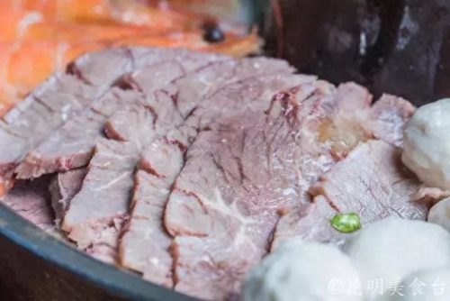昆明美食餐馆排名前十(民国时期昆明餐馆图片)插图42