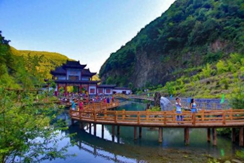 十堰游玩景点排名前十(十堰网红银杏景点)插图7