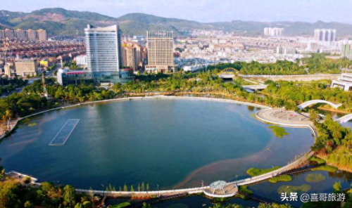 云南琵琶景点排名前十(云南人气最高的景点是)插图