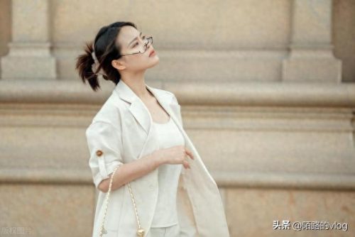 平价的十大女装品牌排行榜(平价淘宝女装店推荐)插图