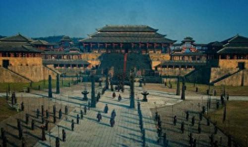 中国前十宫殿排名图片(中国现存海拔最高的宫殿)插图2