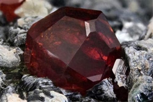 十大名石价格排行榜最新(普通墓碑石价格一览表)插图6