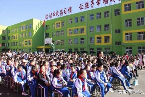 吕梁十大小学排行榜第一(常德十大最差小学)插图2