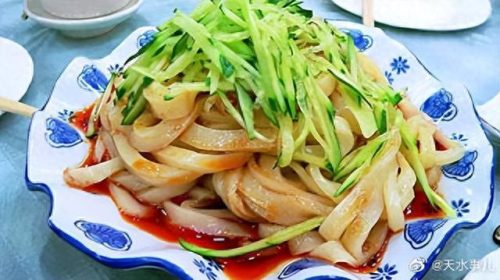 兰州开胃小吃排名前十(兰州大众巷小吃一条街的最新雕塑)插图1