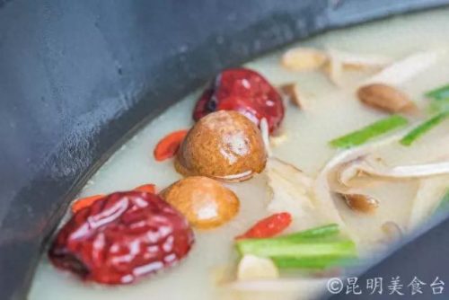 昆明美食餐馆排名前十(民国时期昆明餐馆图片)插图51