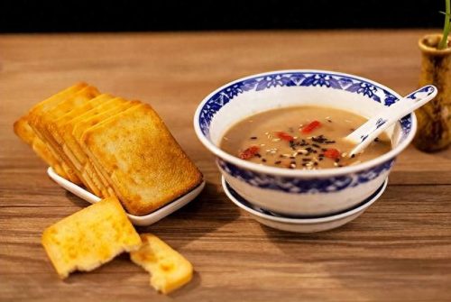 古城美食酒吧排名前十(古城岁月酒吧)插图8