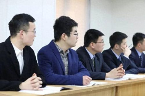 十大高工资单位排行榜(工资最高单位排名)插图