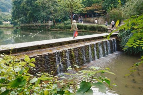 贵州十大风水景区排行榜(贵州十大景点名单排名榜)插图1