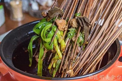 昆明美食餐馆排名前十(民国时期昆明餐馆图片)插图63