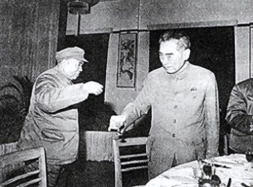 武打明星军人排名前十(军人演员排名前十名)插图13
