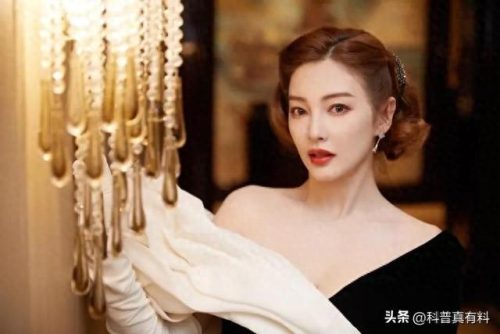 成都明星消费排名前十(成都酒吧消费价格)插图