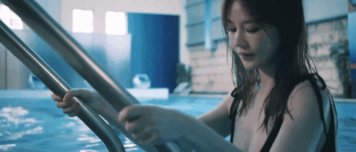 内地纹身演员排名前十(韩国微胖有纹身的女演员)插图6