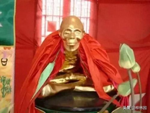 中国十大肉身菩萨排行榜最新(中国都有哪些肉身菩萨)插图3