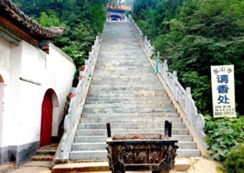 伊川县十大寺庙排行榜最新(定西市最灵的十大寺庙)插图9