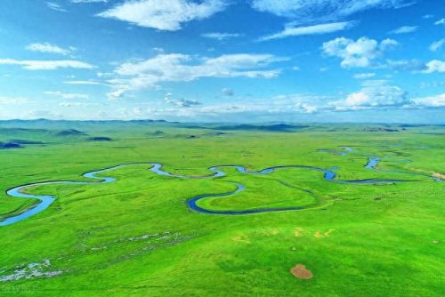 十大草原旅游景点排行榜(中国十大草原排行榜)插图