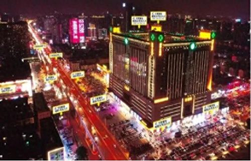 国内休闲广场排名前十(中国广场排名前十)插图2