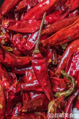 昆明美食餐馆排名前十(民国时期昆明餐馆图片)插图73