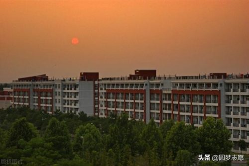 河南大专星级排名前十(河南财经政法大学)插图4