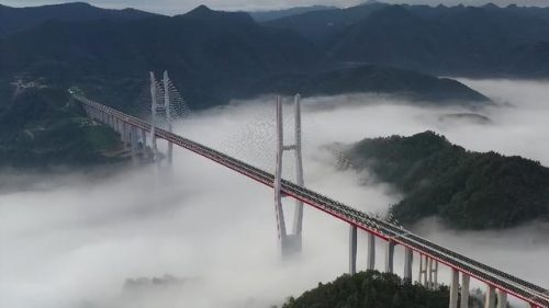 中国贵州大桥排名前十(贵州世界第一大桥)插图