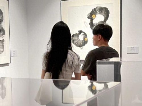武汉陶艺画师排名前十(著名陶艺大师周寅初)插图1