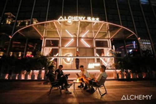 杭州热点酒吧排名前十(杭州酒吧停止营业原因)插图25