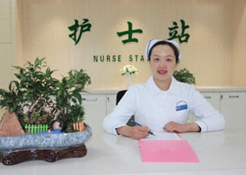 护士薪资医院排名前十(人民医院护士照片)插图