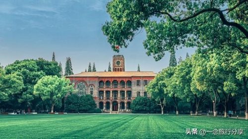 校园旅游规模排名前十(游客比学生多的大学)插图6
