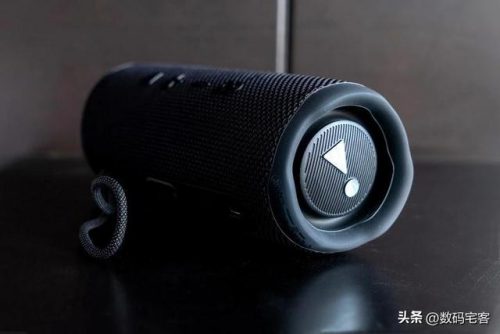 时尚小巧音箱排名前十(e时尚便携式多媒体音响)插图5