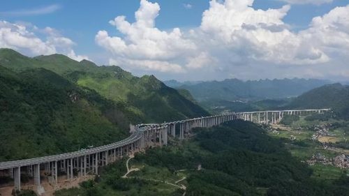 中国贵州大桥排名前十(贵州世界第一大桥)插图2
