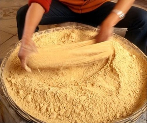 昆明簸箕小吃排名前十(昆明最出名的小吃)插图16