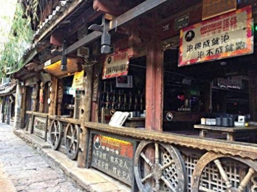 丽江冷门酒吧排名前十(丽江古城酒吧排行榜)插图1