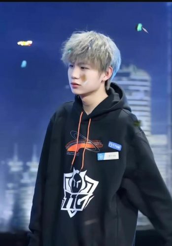 游戏全员帅哥排名前十(王者荣耀颜值排名男)插图3
