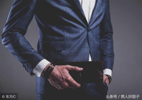 男士钱包牌子排名前十(男士最好的钱包是什么牌子)插图