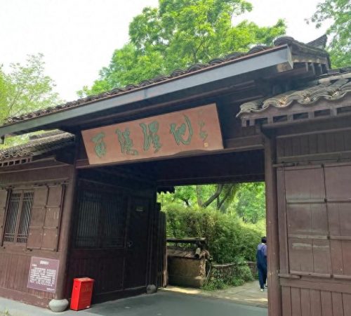 杭州景点排名前十西湖(杭州西湖最吓人的一件事)插图25